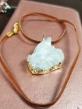 Collar Piedra natural.